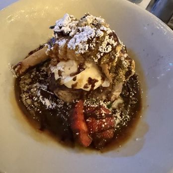 Enoteca Adriano - Ice cream sundae special of the night - Italian Near Me - San Diego, California Enoteca Adriano - Ice cream sundae special of the night - Italian Near Me - San Diego, California