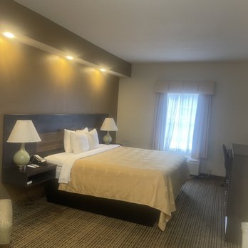 Quality Inn - Over all clean room - Hotels Near Me - Rome, Georgia