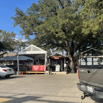 Tumble 22 - Outside - American Near Me - Austin, Texas