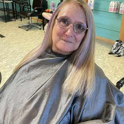 Hair Dimensionz - Nancy loving her new hair style!