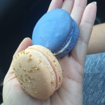 Coat Check Coffee - Macaroons- peach rose & blueberry basil - Coffee & Tea Near Me - Indianapolis, Indiana