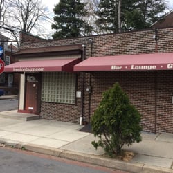 Buzz Bar & Grill