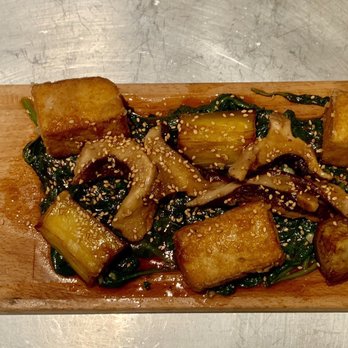 Teresa Carles - Shitake Mushroom and Seitan - Vegetarian Near Me - Barcelona, B Teresa Carles - Shitake Mushroom and Seitan - Vegetarian Near Me - Barcelona, B