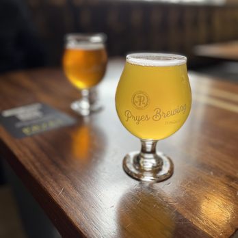 Pryes Brewing - Royal pineapple and raspberry - Breweries Near Me - Minneapolis, Minnesota Pryes Brewing - Royal pineapple and raspberry - Breweries Near Me - Minneapolis, Minnesota