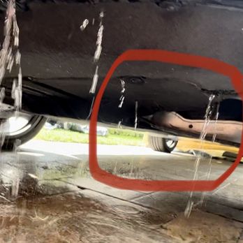 Audi North Miami - Water draining on the belly pan because of water draining excessively behind bumper cover - Auto Parts & Supplies Near Me - North Miami, Florida Audi North Miami - Water draining on the belly pan because of water draining excessively behind bumper cover - Auto Parts & Supplies Near Me - North Miami, Florida