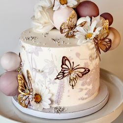 Sweet Bottom Baking - Custom cakes