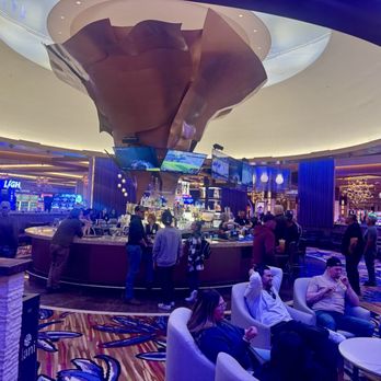 ilani - The main bar area - Casinos Near Me - Ridgefield, Washington