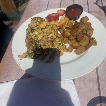 E BarGrill - So good - New American Near Me - Redmond, Oregon