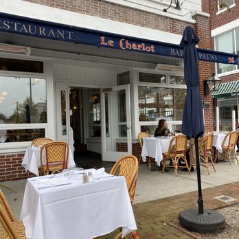 Le Charlot - Outdoor seating - French Near Me - Southampton, New York Le Charlot - Outdoor seating - French Near Me - Southampton, New York