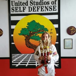 United Studios of Self Defense - Confidence through hard work and rewards