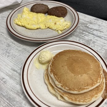 G's Pancake House - American Near Me - Oak Grove, Kentucky