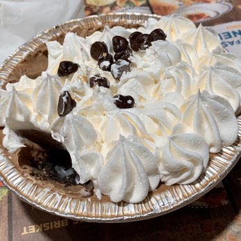 Black Bear Diner - Chocolate Cream Pie (490 cals.) - Diners Near Me - Colma, California Black Bear Diner - Chocolate Cream Pie (490 cals.) - Diners Near Me - Colma, California