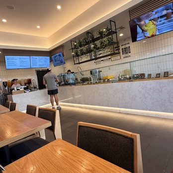 Nguyen’s Kitchen - Interior view - Vietnamese Near Me - Long Beach, California