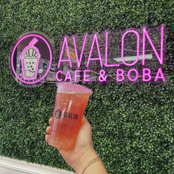 Avalon Cafe & Boba - Flavored Iced Tea - Dragon Fruit - Bubble Tea Near Me - Carson, California