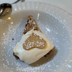 The Love Apple - Raspberry pie
