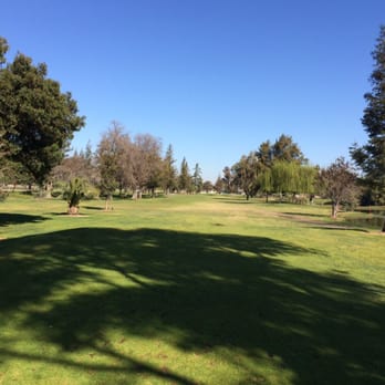 Manteca Park Golf Course - Hole 2, par 4 - Golf Near Me - Manteca, California Manteca Park Golf Course - Hole 2, par 4 - Golf Near Me - Manteca, California