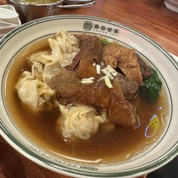 Wonton Cafe - Cantonese Near Me - Boston, Massachusetts
