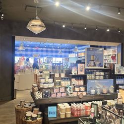 Bath & Body Works
