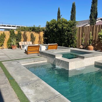 Helios Vacation Rentals - pool, hot tub, fire pit (didn't use) - Property Management Near Me Helios Vacation Rentals - pool, hot tub, fire pit (didn't use) - Property Management Near Me