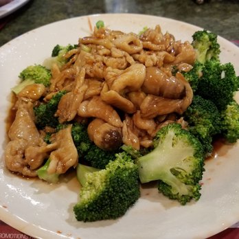 Virgin River Cafe - Chicken and broccoli - Cafes Near Me - Mesquite, Nevada Virgin River Cafe - Chicken and broccoli - Cafes Near Me - Mesquite, Nevada
