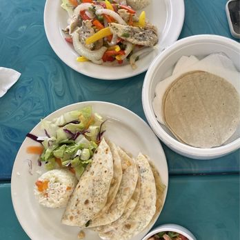 Tito's Restaurant & Bar - Fish tacos - Restaurants Near Me - La Trinidad, BCS Tito's Restaurant & Bar - Fish tacos - Restaurants Near Me - La Trinidad, BCS