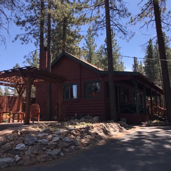Eagle's Nest Bed & Breakfast - Big Bear Lake, CA