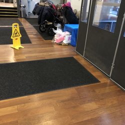 NYC Elite Gymnastics - Waiting area