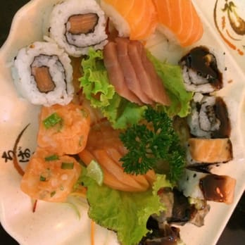 Toshiro Sushi - Combinado de sushi - Japanese Near Me - São Paulo, SP Toshiro Sushi - Combinado de sushi - Japanese Near Me - São Paulo, SP