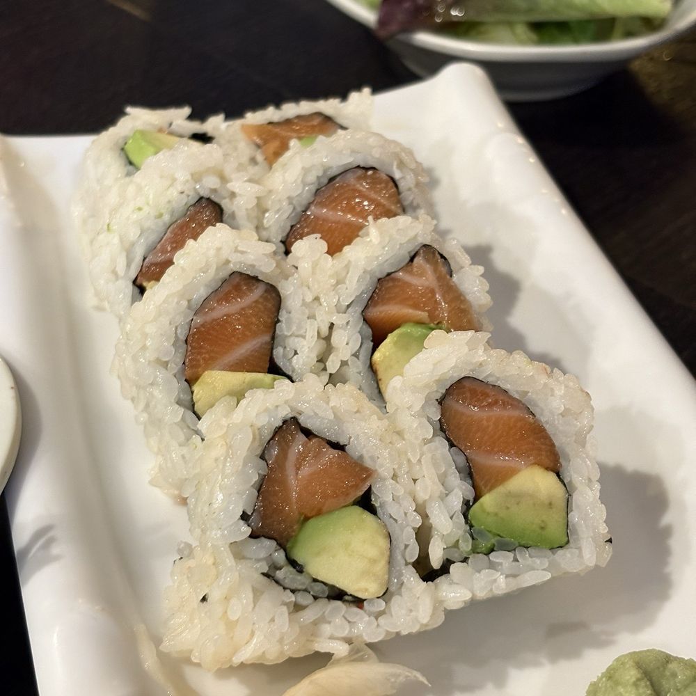 Daiki Sushi Restaurant - Alaska Roll - Sushi Bars Near Me - Monterey Park, California Daiki Sushi Restaurant - Alaska Roll - Sushi Bars Near Me - Monterey Park, California