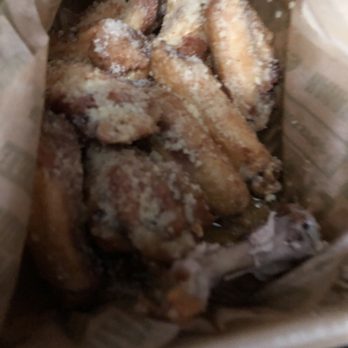 Wingstop - Bone  in. Garlic Parmesan 10 piece - Chicken Wings Near Me - Pflugerville, Texas