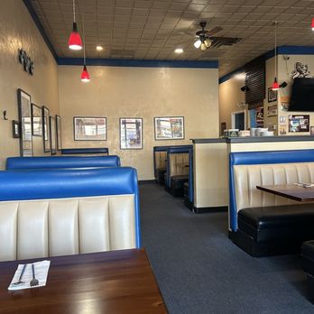 Moo Dang - Dining area - Thai Near Me - Reno, Nevada