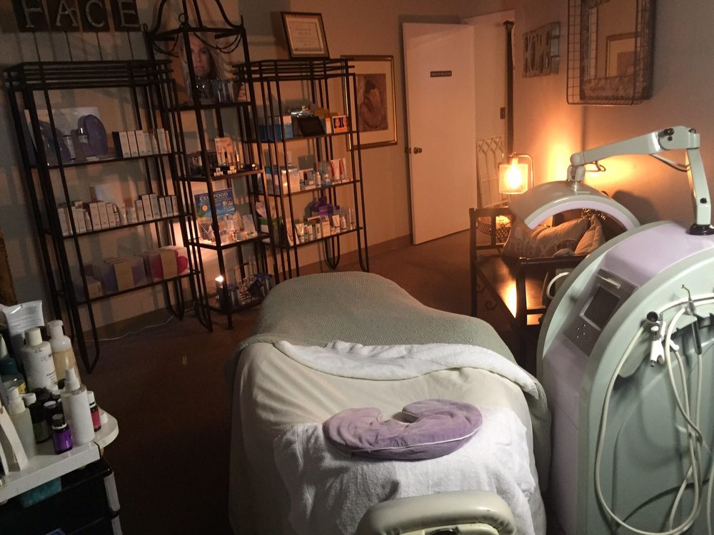 INSIDE OUT SKIN CLINIC Updated September 2024 540 E Horatio Ave, Maitland, Florida Day