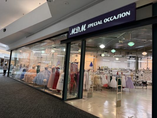 formal dress stores in woodfield mall Dance the Night Away with Prom Dresses from Woodfield Mall! #ShopWoodfieldMall #PromDresses #PromSeason #PromDressShopping #Shopping # Schaumburg #ChicagoSuburbs #Chicago