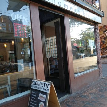 Baoguette Vietnamese Bistro - the entrance to the restaurant - Vietnamese Near Me - Vancouver, British Columbia