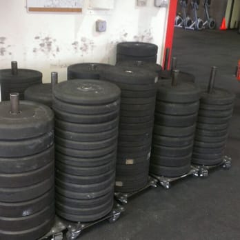 Crossfit Florian - Interval Training Gyms Near Me - Norwood, Massachusetts Crossfit Florian - Interval Training Gyms Near Me - Norwood, Massachusetts