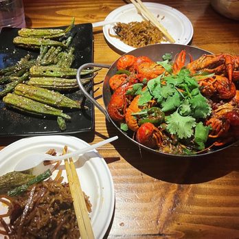 Gao's BBQ & Crab - Potato rice, crawfish, and a few vegetable skewers - Chinese Near Me - Flushing, New York Gao's BBQ & Crab - Potato rice, crawfish, and a few vegetable skewers - Chinese Near Me - Flushing, New York