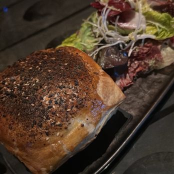 Eight North - Wine Bars Near Me - Calistoga, California Eight North - Wine Bars Near Me - Calistoga, California