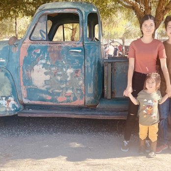 Peltzer Pumpkin Farm - Pumpkin Patches Near Me - Temecula, California