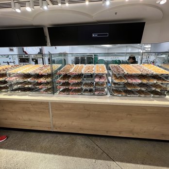 Krispy Kreme - Donut Heaven - Donuts Near Me - Union City, California