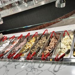 mongolian & sushi buffet