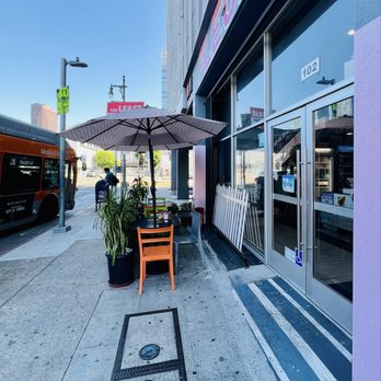Fleur Café - Entrance with seating - Coffee & Tea Near Me - Los Angeles, California Fleur Café - Entrance with seating - Coffee & Tea Near Me - Los Angeles, California