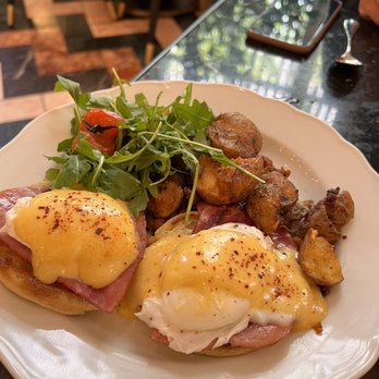 The George - Egg Benedict - New American Near Me - Seattle, Washington The George - Egg Benedict - New American Near Me - Seattle, Washington