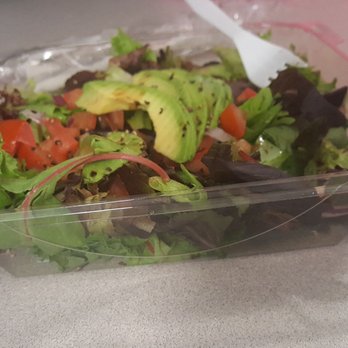 Aroma di Roma Centro - Looks pretty but the portion is ridiculously small for $7 added avocado for $2 more - Coffee & Tea Near Me - Long Beach, California