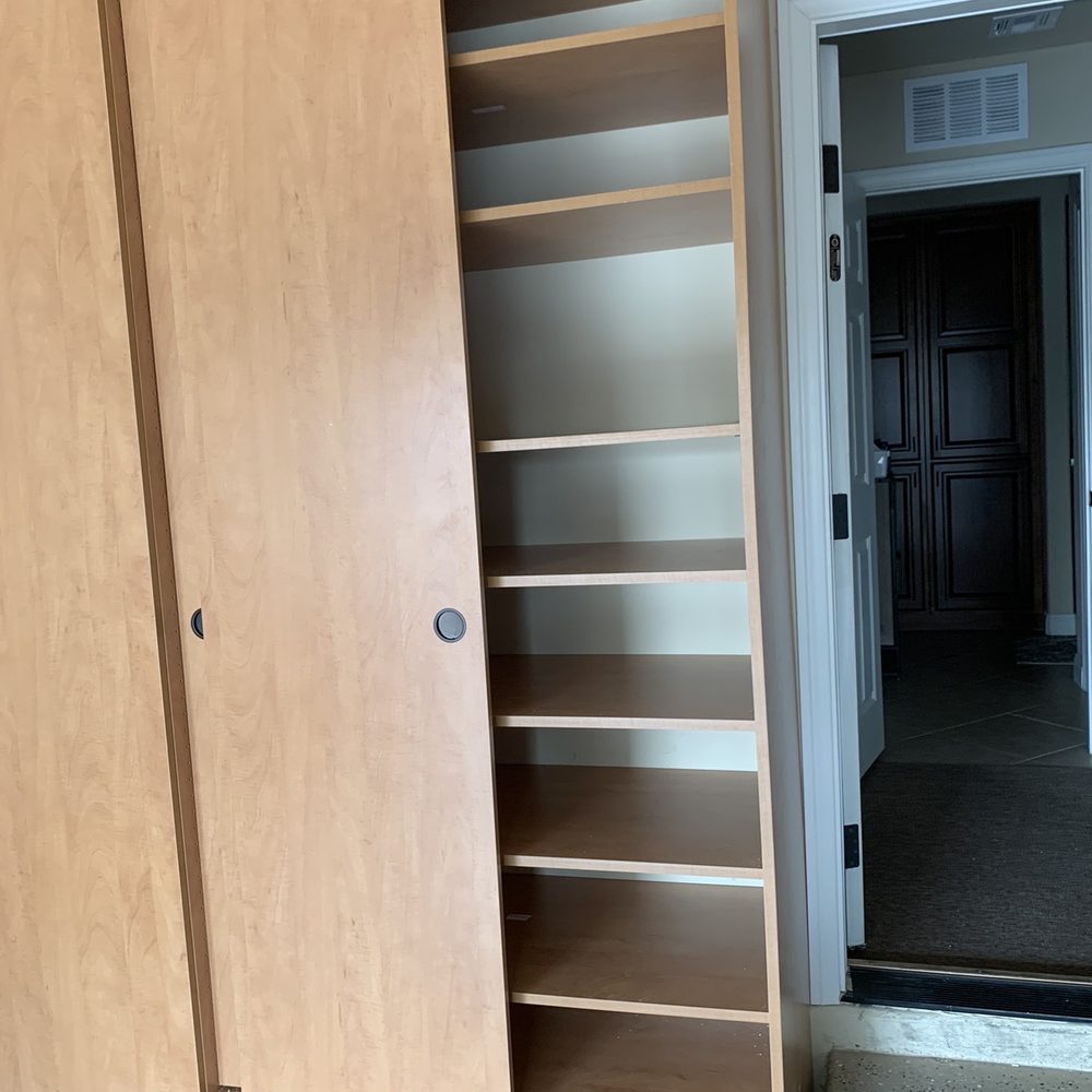 Half-pricecustomclosets - Love my sliding doors and shoes rack just the way I want it - Cabinetry Near Me Half-pricecustomclosets - Love my sliding doors and shoes rack just the way I want it - Cabinetry Near Me