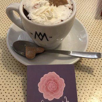 Cafè Camèlia - Coffee & Tea Near Me - Barcelona, B Cafè Camèlia - Coffee & Tea Near Me - Barcelona, B