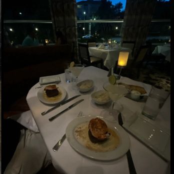 Ruth's Chris Steak House - Steakhouses Near Me - Irvine, California