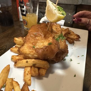 Harper's Table - Fish and chips - Burgers Near Me - Annandale, New Jersey