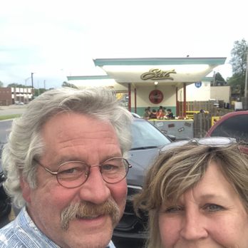 Rand Red Hots - Side parking lot!! - Hot Dogs Near Me - Des Plaines, Illinois Rand Red Hots - Side parking lot!! - Hot Dogs Near Me - Des Plaines, Illinois