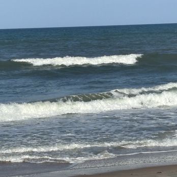 The Beach Bucket - Beach view dining outdoors. - Breakfast & Brunch Near Me - Ormond Beach, Florida