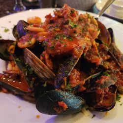 Villa Napoletana - Pescatore, mussels, clams. shrimp, scallops, calamari shells on.
